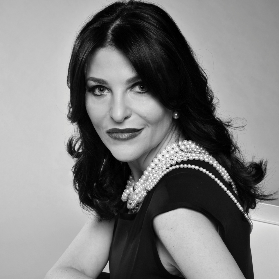 Catherine Hernandez-Blades