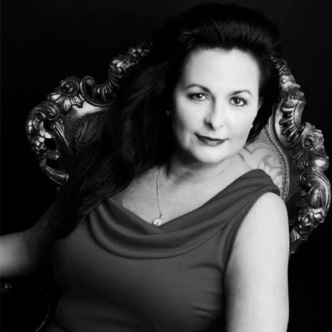 Lena Bäcker